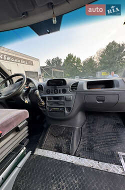 Микроавтобус Mercedes-Benz Sprinter 2002 в 