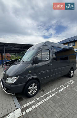Микроавтобус Mercedes-Benz Sprinter 2004 в Межгорье
