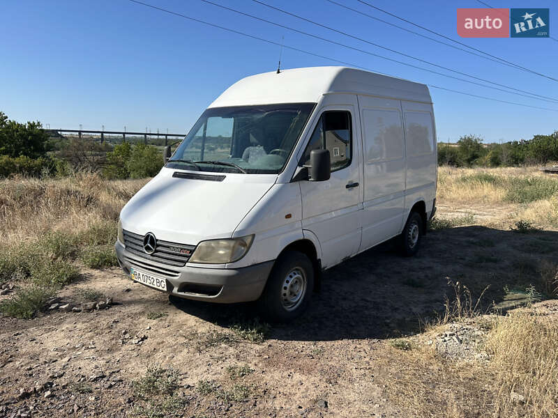 Mercedes-Benz Sprinter 2002 Mercedes-Benz Sprinter 2002