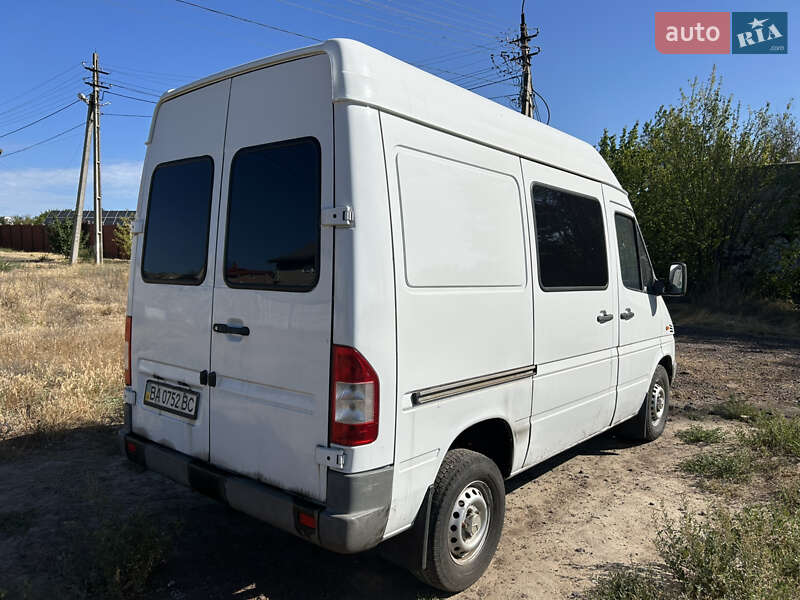 Вантажний фургон Mercedes-Benz Sprinter 2002 в Кривому Розі