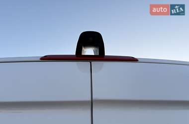Грузовой фургон Mercedes-Benz Sprinter 2022 в 
