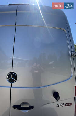 Грузовой фургон Mercedes-Benz Sprinter 2012 в 