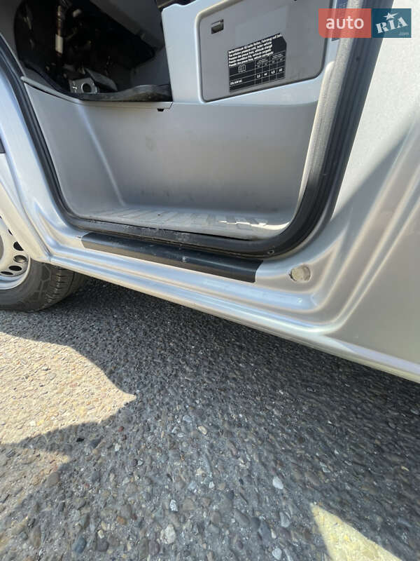 Грузовой фургон Mercedes-Benz Sprinter 2012 в Черновцах