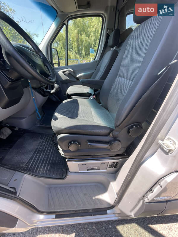 Грузовой фургон Mercedes-Benz Sprinter 2012 в Черновцах