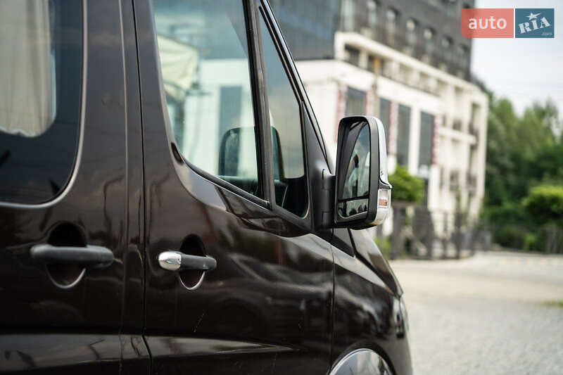 Микроавтобус Mercedes-Benz Sprinter 2015 в Черновцах