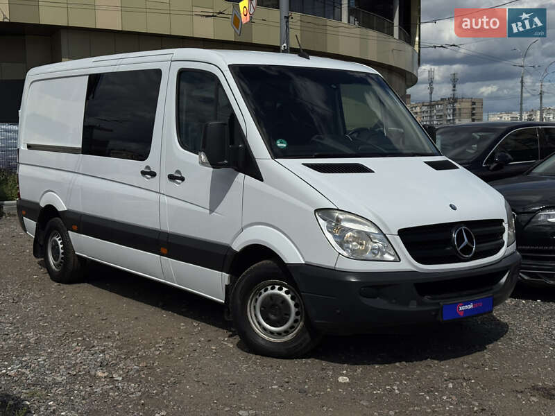 Грузовой фургон Mercedes-Benz Sprinter 2011 в Киеве