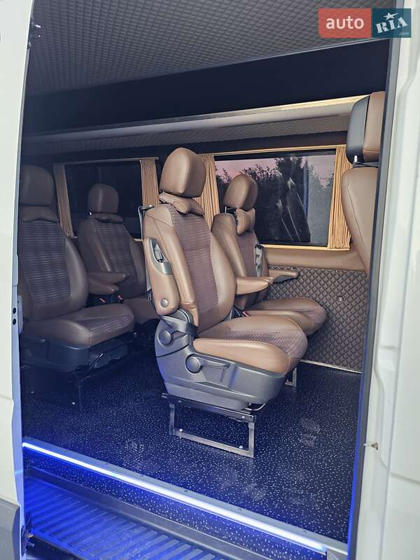 Туристический / Междугородний автобус Mercedes-Benz Sprinter 2017 в Ровно