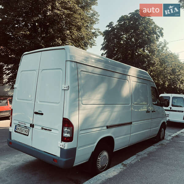 Грузовой фургон Mercedes-Benz Sprinter 2005 в Житомире