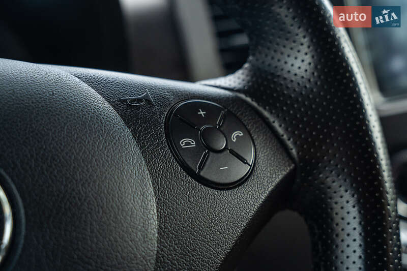 Микроавтобус Mercedes-Benz Sprinter 2015 в Черновцах фото 60 Микроавтобус Mercedes-Benz Sprinter 2015 в Черновцах