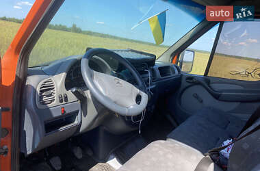 Грузовой фургон Mercedes-Benz Sprinter 2005 в Вараше