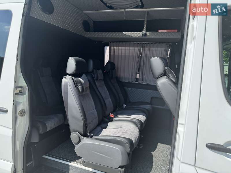 Микроавтобус Mercedes-Benz Sprinter 2016 в Черновцах