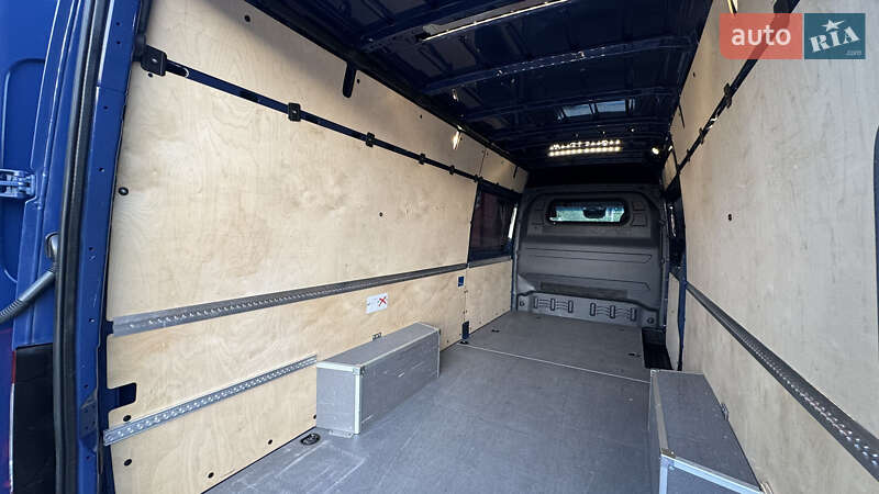 Вантажний фургон Mercedes-Benz Sprinter 2023 в Сваляві