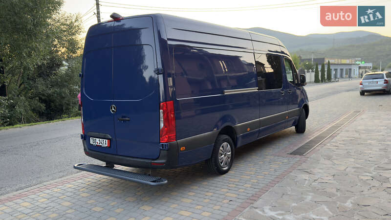 Вантажний фургон Mercedes-Benz Sprinter 2023 в Сваляві