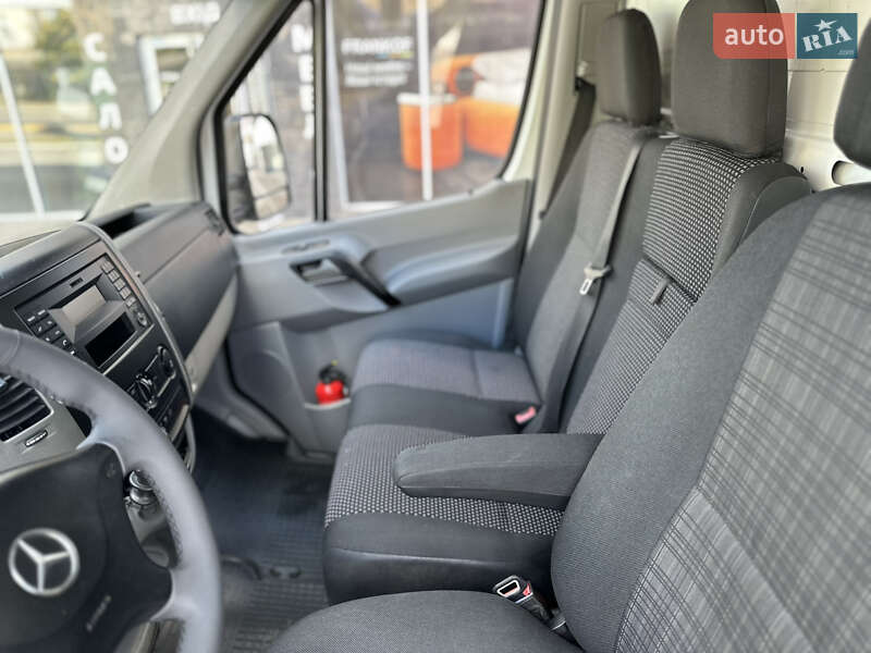 Другие грузовики Mercedes-Benz Sprinter 2016 в Ужгороде