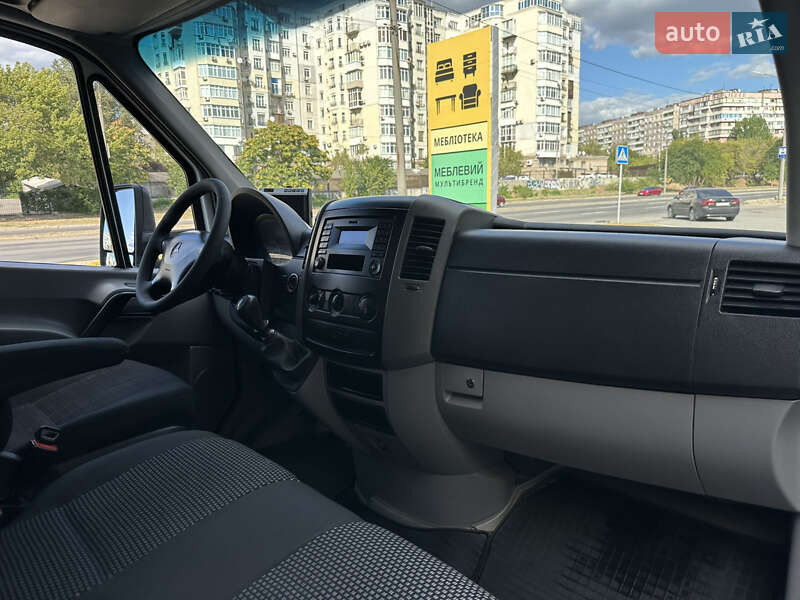 Другие грузовики Mercedes-Benz Sprinter 2016 в Ужгороде