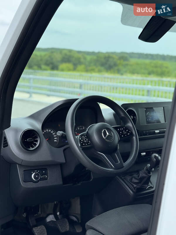Вантажний фургон Mercedes-Benz Sprinter 2022 в Рівному