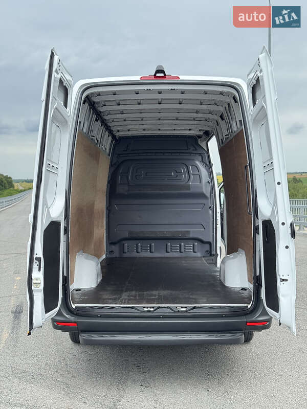Вантажний фургон Mercedes-Benz Sprinter 2022 в Рівному