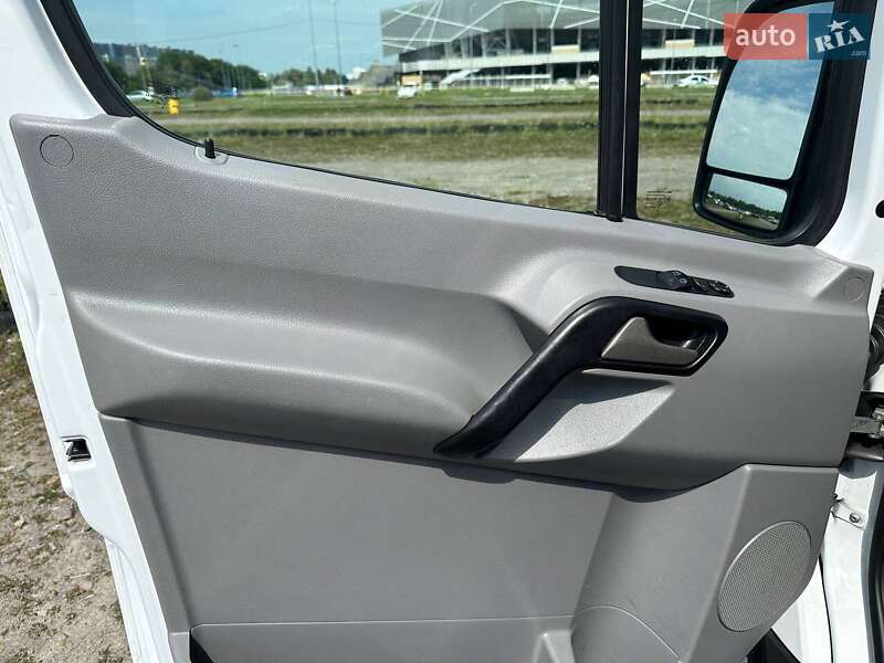 Микроавтобус Mercedes-Benz Sprinter 2016 в Львове