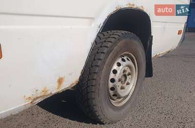 Туристический / Междугородний автобус Mercedes-Benz Sprinter 2000 в 