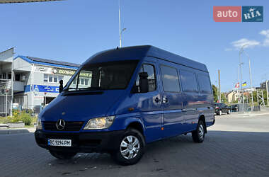 Грузопассажирский фургон Mercedes-Benz Sprinter 2003 в Хмельницком