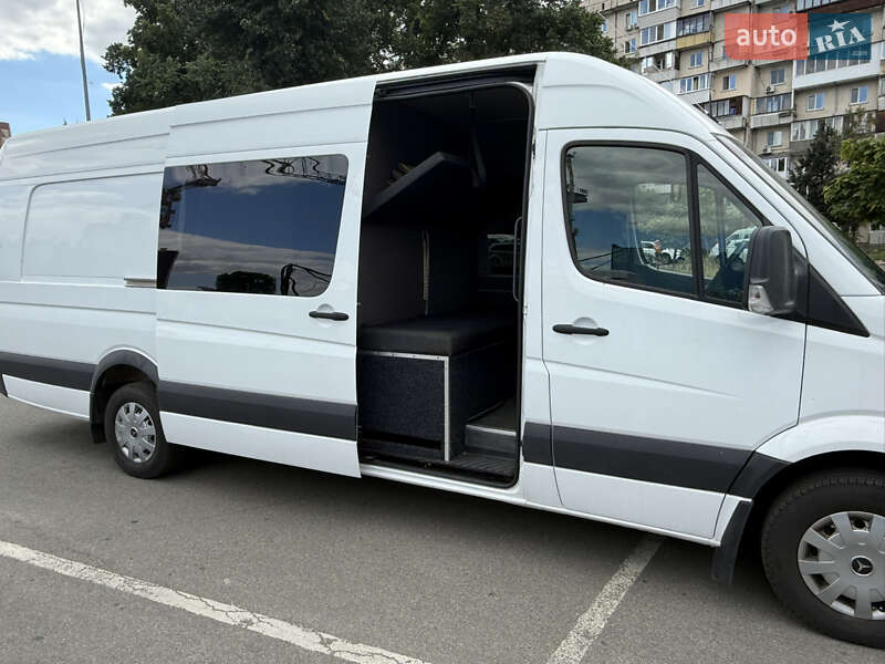 Грузопассажирский фургон Mercedes-Benz Sprinter 2018 в Киеве фото 7 Грузопассажирский фургон Mercedes-Benz Sprinter 2018 в Киеве