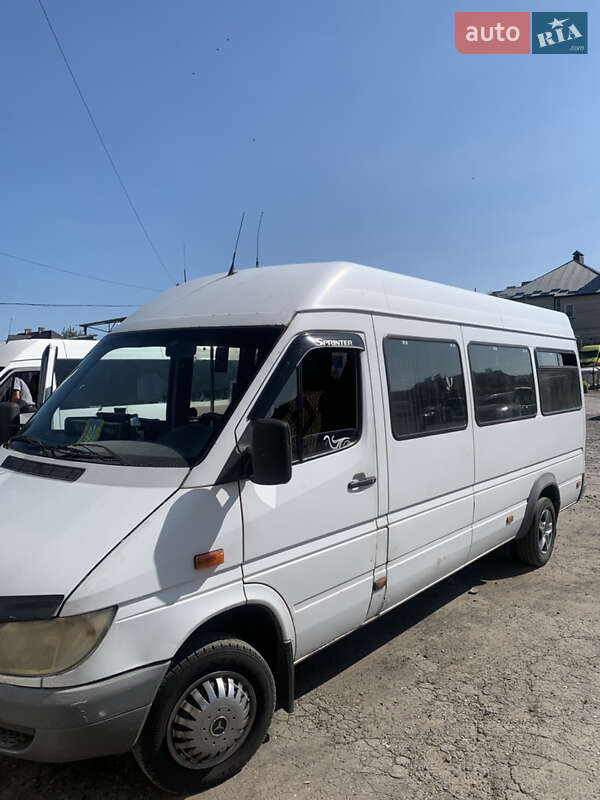 Mercedes-Benz Sprinter 2001