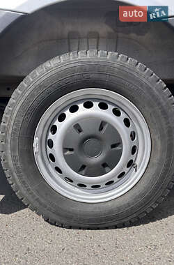 Грузопассажирский фургон Mercedes-Benz Sprinter 2012 в 