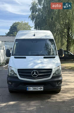 Грузовой фургон Mercedes-Benz Sprinter 2015 в Полтаве