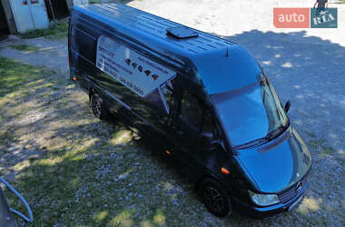 Грузопассажирский фургон Mercedes-Benz Sprinter 2002 в 