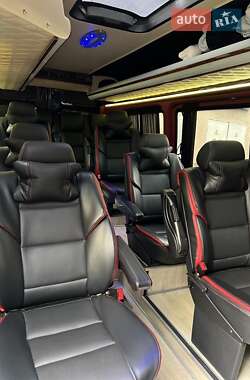 Микроавтобус Mercedes-Benz Sprinter 2011 в 