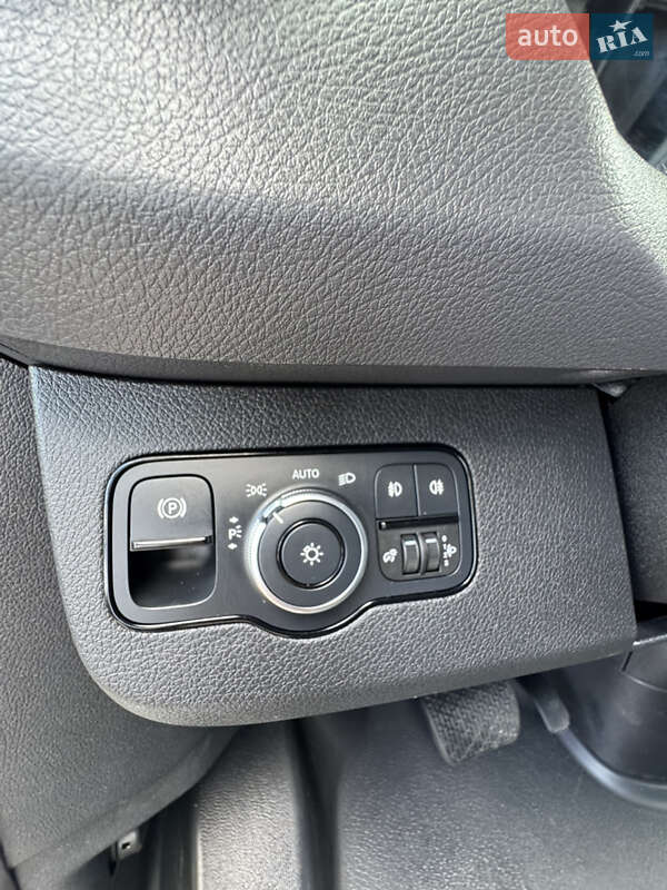 Вантажний фургон Mercedes-Benz Sprinter 2020 в Києві фото 17 Вантажний фургон Mercedes-Benz Sprinter 2020 в Києві