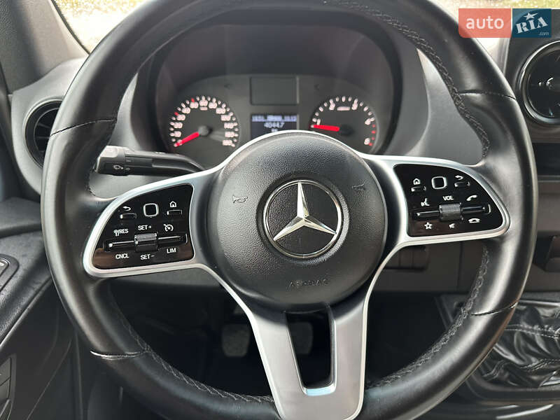 Вантажний фургон Mercedes-Benz Sprinter 2020 в Бердичеві фото 20 Вантажний фургон Mercedes-Benz Sprinter 2020 в Бердичеві