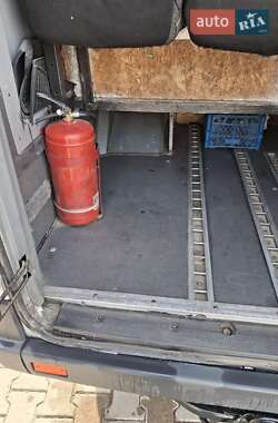 Пригородный автобус Mercedes-Benz Sprinter 2005 в 