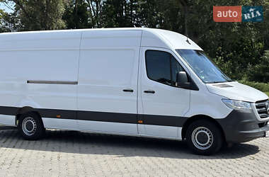 Грузовой фургон Mercedes-Benz Sprinter 2020 в 