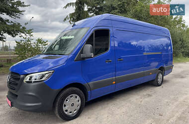 Грузовой фургон Mercedes-Benz Sprinter 2021 в 