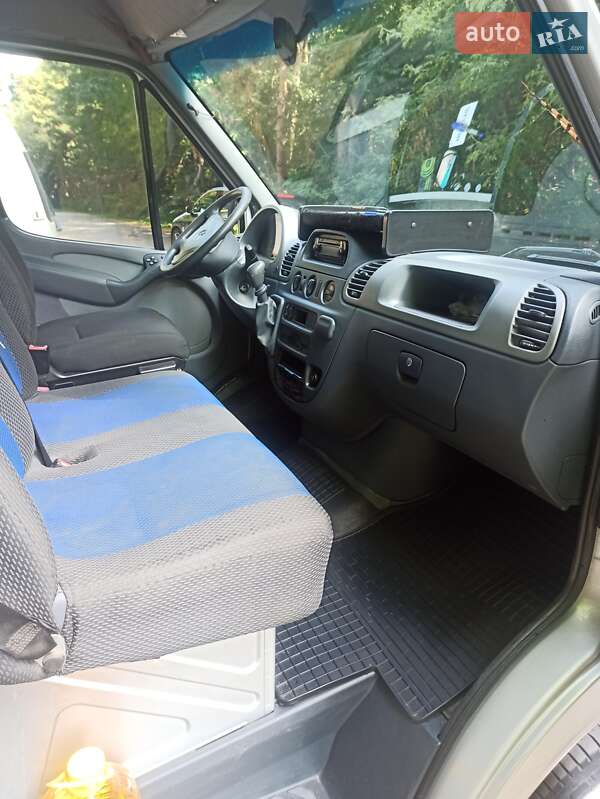 Вантажний фургон Mercedes-Benz Sprinter 2004 в Бершаді фото 16 Вантажний фургон Mercedes-Benz Sprinter 2004 в Бершаді