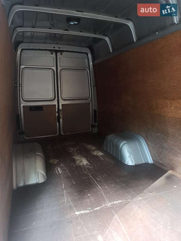 Вантажний фургон Mercedes-Benz Sprinter 2004 в Бершаді фото 23 Вантажний фургон Mercedes-Benz Sprinter 2004 в Бершаді
