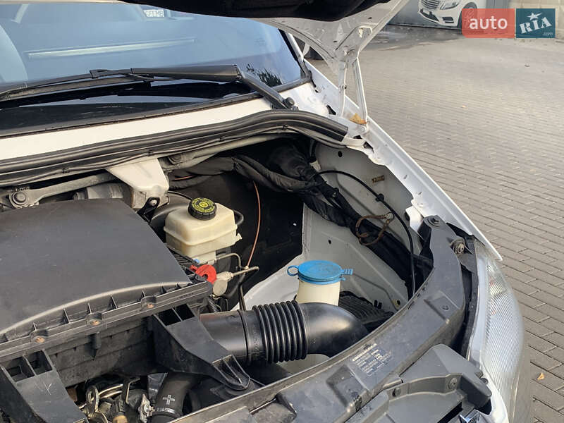 Грузопассажирский фургон Mercedes-Benz Sprinter 2016 в Стрые