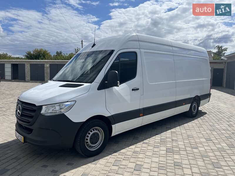 Вантажний фургон Mercedes-Benz Sprinter 2018 в Березному фото 18 Вантажний фургон Mercedes-Benz Sprinter 2018 в Березному