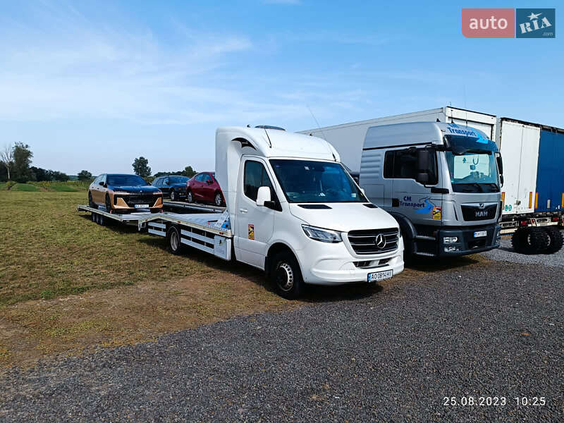 Автовоз Mercedes-Benz Sprinter 2018 в Мукачевому