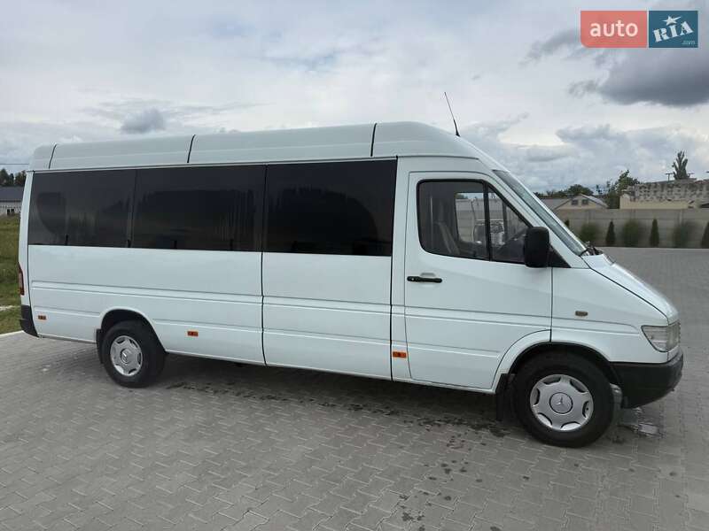 Микроавтобус Mercedes-Benz Sprinter 1999 в Буче