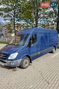 Вантажний фургон Mercedes-Benz Sprinter 2012 в Харкові