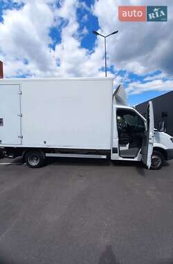 Грузовой фургон Mercedes-Benz Sprinter 2012 в 