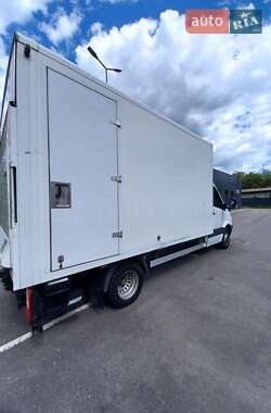 Грузовой фургон Mercedes-Benz Sprinter 2012 в 