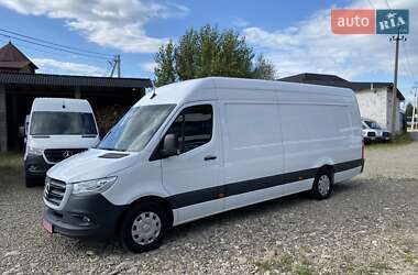 Вантажний фургон Mercedes-Benz Sprinter 2020 в Хусті