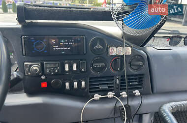Пригородный автобус Mercedes-Benz Sprinter 1998 в 