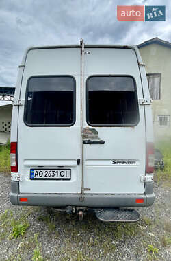 Грузопассажирский фургон Mercedes-Benz Sprinter 2005 в 