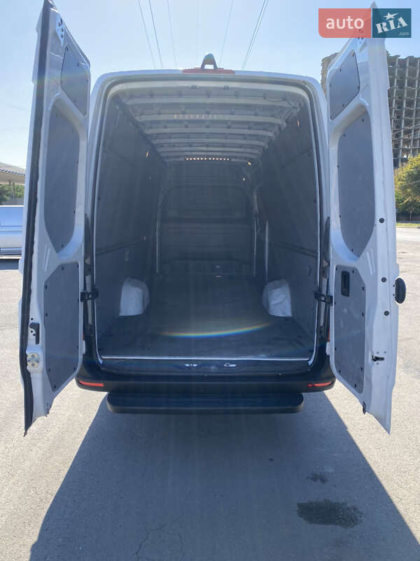 Грузовой фургон Mercedes-Benz Sprinter 2020 в Запорожье