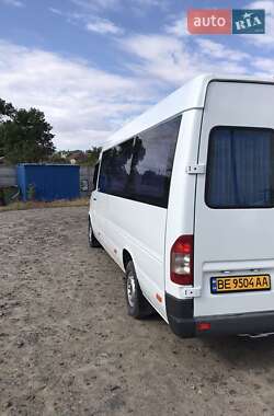 Микроавтобус Mercedes-Benz Sprinter 2001 в 