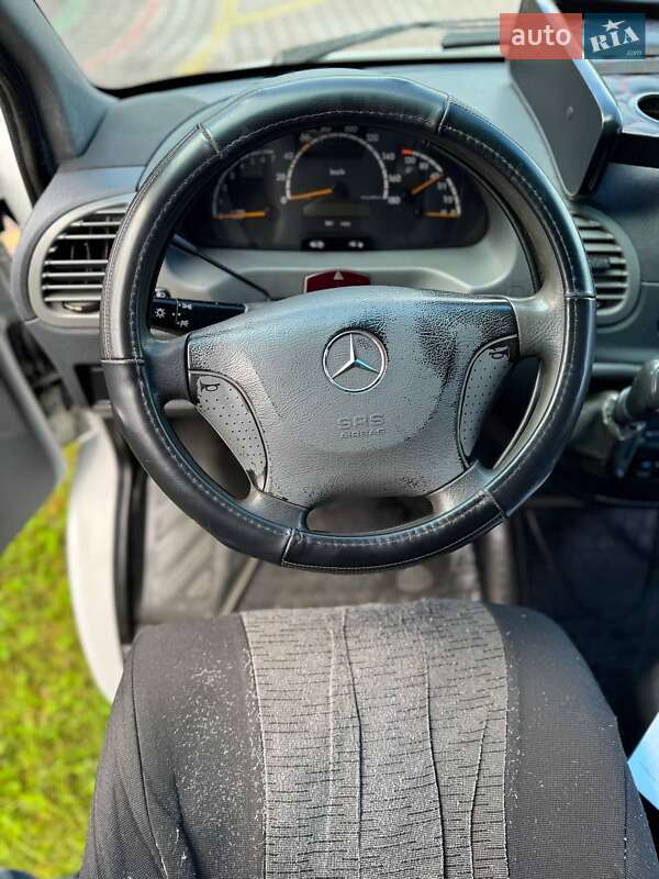 Грузовой фургон Mercedes-Benz Sprinter 2005 в Ивано-Франковске